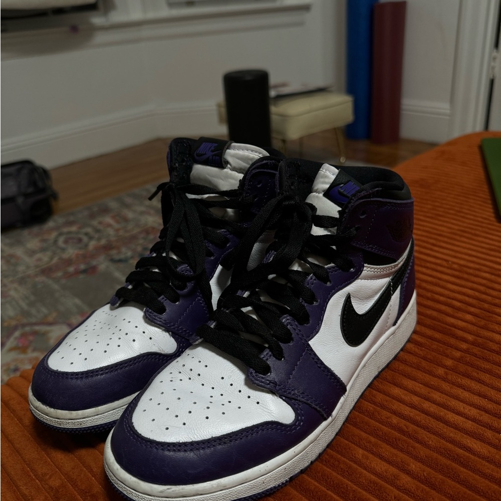 NIKE ORIGINAL COURT PURPLES